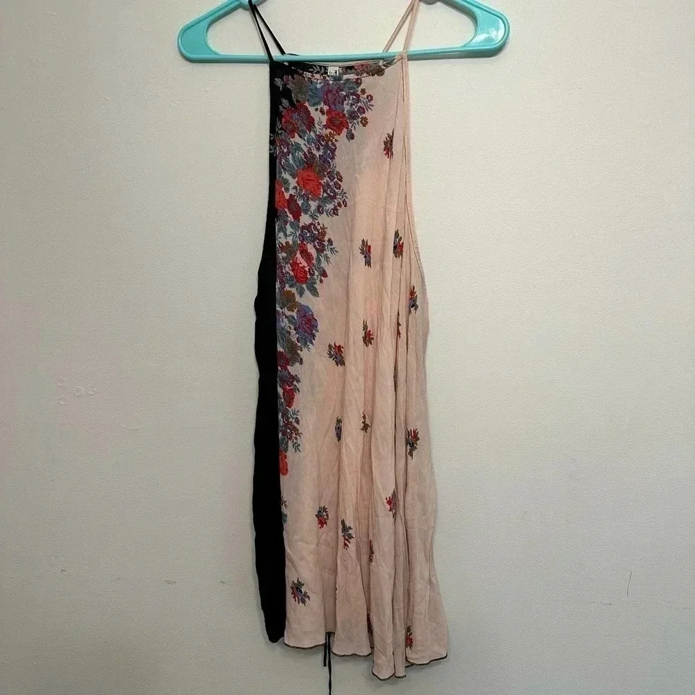 Free People intimately It’s a Cinch Floral Cinch dress.size s/p.